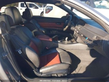 BMW Seria 3 E90-91-92-93 2011 BMW M3 2011 4.0l 4.0 Benzyna 414KM, zdjęcie 8