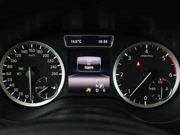 Infiniti Q30 1.5D 109KM 2018 Infiniti Q30 automat LED skóra navi klima auto, zdjęcie 21