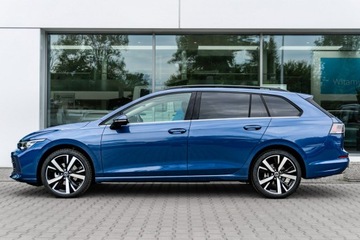 Volkswagen Golf VIII Variant 1.5 eTSI 150KM 2024 Volkswagen Golf Variant Style 1.5 eTSI 150 KM DSG, zdjęcie 7