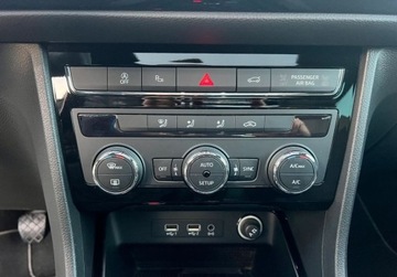 Seat Ateca SUV 1.6 TDI Ecomotive 115KM 2018 Seat Ateca 1.6 TDI 115 KM Panorama LED Nawigacja Kamera Sensor 1.6 Diesel, zdjęcie 14