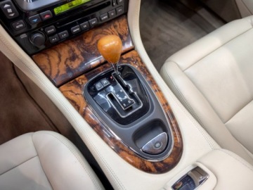 Jaguar XJ VII X350 2003 Jaguar XJ piekny super stan sora kremowa , piekny kolo i przebieg 153 tys, zdjęcie 27