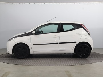 Toyota Aygo II Hatchback 5d 1.0 VVT-i 69KM 2017 Toyota Aygo 1.0 VVT-i, Salon Polska, 1. Właściciel, zdjęcie 2