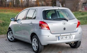 Toyota Yaris II Hatchback 5d 1.33 Dual VVT-i 101KM 2009 Toyota Yaris Toyota Yaris 1.3 Benzyna 101KM, zdjęcie 1