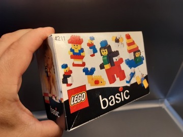 НОВЫЙ Базовый стартовый набор LEGO MISB 4211 100
