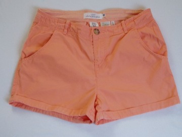 H&M krótkie spodenki r 164