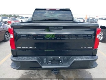 Chevrolet Silverado II 2020 Chevrolet Silverado 1500 Short Bed Custom 2020 4.3l 4.3 Benzyna 285KM, zdjęcie 4