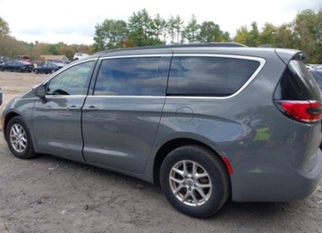 Chrysler Pacifica II 2022 Chrysler Pacifica 2022, 3.6L, TOURING L, od ubezpieczalni, zdjęcie 7