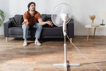 WENTYLATOR PODŁOGOWY STOJĄCY WIATRAK DO DOMU BIURA MOCNY BIAŁY 90W 40CM