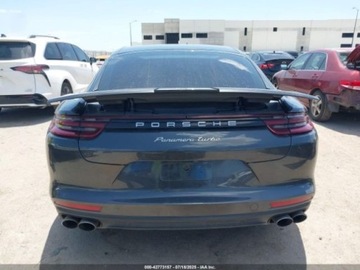 Porsche Panamera II Liftback 4.0 550KM 2018 Porsche Panamera TURBO 2018, od ubezpieczalni 4.0 Benzyna 550KM, zdjęcie 5