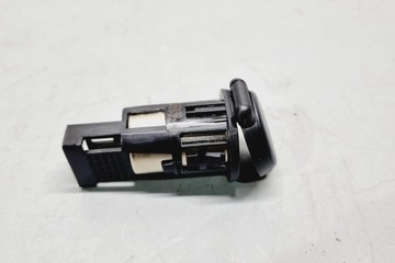 HNÍZDO 12V CITROEN BERLINGO (K9) 9801851177 0.1L ELEKTR. 2023
