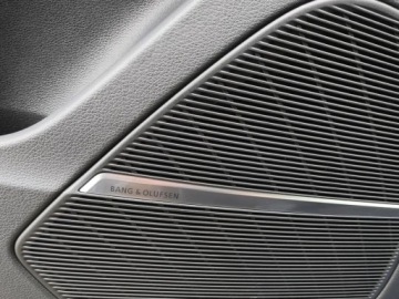 Audi Q8 2026 Q8 / E-Tron RSQ8 TFSI quattro Performance 4.0 (640KM) 2026, zdjęcie 11