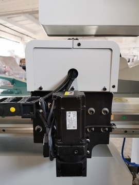OPTYMALIZERKA CNC Piła poprzeczna automatyczna pilarka z Podajnikiem 400cm