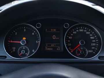 Volkswagen Passat B7 Limousine 2.0 TDI CR DPF BlueMotion 140KM 2011 VW Passat 2.0 TDI, Salon Polska, Navi, Klima, zdjęcie 10