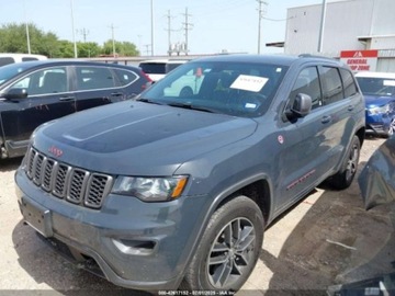Jeep Grand Cherokee IV 2018 Jeep Grand Cherokee Trailhawk 2018 5.7l 5.7 Benzyna 360KM, zdjęcie 2