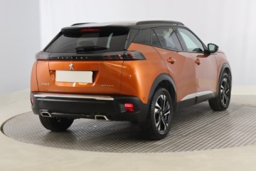 Peugeot 2008 II SUV 1.2 PureTech 130KM 2020 Peugeot 2008 1.2 PureTech, Salon Polska, zdjęcie 4