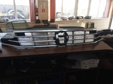 Vw passat b8 lift atrapa radar 3g0853563k