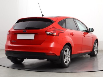 Ford Focus III Hatchback 5d facelifting 1.5 TDCi 120KM 2015 Ford Focus 1.5 TDCi, Salon Polska, Serwis ASO, zdjęcie 4