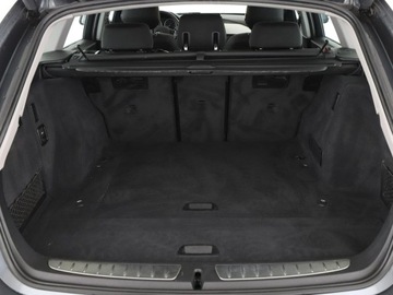 BMW Seria 3 F30-F31-F34 Touring Facelifting 2.0 318d 150KM 2016 BMW 318 automat full LED klima auto navi czujniki, zdjęcie 19