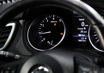 Nissan Qashqai II Crossover Facelifting 1.3DIG-T 140KM 2019 Nissan Qashqai 1.3 Benzyna 140 KM - Panorama _ Kamera 360 _ Nawigacja 1.3, zdjęcie 21