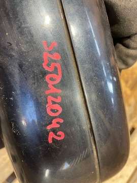MERCEDES E TŘÍDA W210 95-02 POUZDRO ZRCÁTKO PRAVÁ