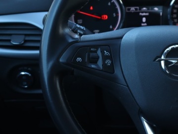 Opel Astra J GTC 1.6 CDTI Ecotec 110KM 2018 Opel Astra 1.6 CDTI, Salon Polska, Serwis ASO, zdjęcie 18