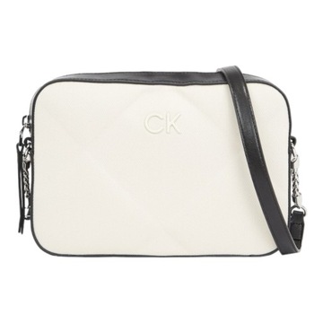 CALVIN KLEIN TOREBKA DAMSKA QUILT CAMERA BAG_CANVAS CZARNA/ECRU