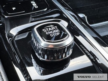 Volvo V90 II Plug-In Facelifting 2.0 T6 Plug-In Hybrid 350KM 2024 Volvo V90 V90 T6 Plug-In | AWD | Plus Dark | ASO |, zdjęcie 20