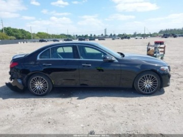 Mercedes Klasa C W206 2024 Mercedes-Benz Klasa C 300, 2024r., 2.0L 2.0 Benzyna 255KM, zdjęcie 7
