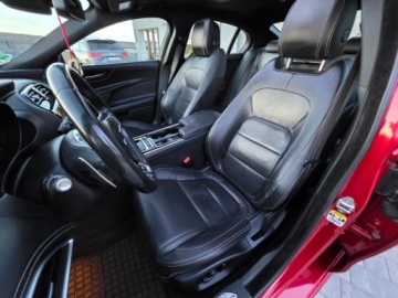 Jaguar XE Sedan 2.0 i4 180KM 2017 Jaguar XE 2.0 180PS Skora Navi Panorama Zarej.PL Gwarancja 2.0 Diesel, zdjęcie 15