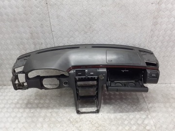 DESKA ROZDĚLOVAČE MERCEDES W210 EVROPA