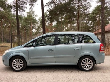 Opel Zafira B 1.8 ECOTEC 140KM 2009 Opel Zafira Opel Zafira 1.8b Automat 140KM 7-Foteli Super Stan 1.8, zdjęcie 5
