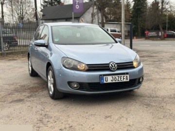 Volkswagen Golf VI Hatchback 5d 1.2 TSI 105KM 2011 Volkswagen Golf 1.2 TSI Team 105KM 2011r, zdjęcie 3