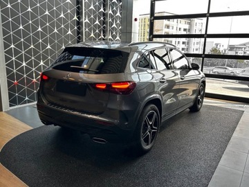 Mercedes GLA II Off-roader Facelifting 2.0 220 190KM 2025 MERCEDES-BENZ GLA 220 4-Matic AMG Line 2.0 (190KM) 2025, zdjęcie 4