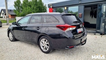 Toyota Auris II Touring Sports Facelifting 1.8 Hybrid 136KM 2016 Toyota Auris 1.8hybryda Navi climatronic bezwypadek serwis TOYOTY 1.8 135KM, zdjęcie 26
