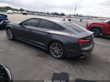 Audi A5 B10 2025 Audi A5 Sportback Premium 45 Tfsi S Line Quattro S Tronic 2025 2.0 Benzyna, zdjęcie 2
