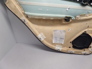ОБИВКА БОКОВОЙ ДВЕРИ ЗАДНЯЯ ПРАВАЯ MERCEDES-BENZ C CLASS W203