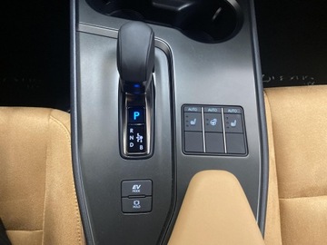 Lexus UX Crossover Facelifting 2.0 300h 199KM 2024 Lexus UX 300h Business Lexus UX 300h Business+Tech, zdjęcie 19