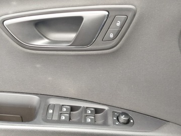 Seat Leon III ST 1.4 TSI 122KM 2013 SEAT LEON 1.4 TSI Style, Bezwypadkowy,Podgrzewane fotele, Rej 2013, zdjęcie 6