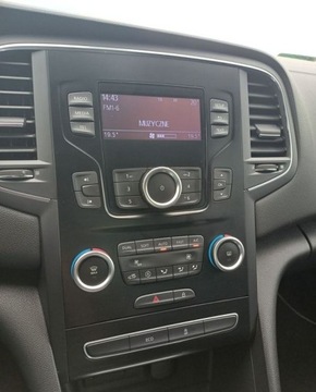 Renault Megane IV Hatchback 5d 1.2 Energy TCe 130KM 2017 Renault Megane 143 1.2 Energy TCe Limited 130 KM 1.2 Benzyna 130KM, zdjęcie 14