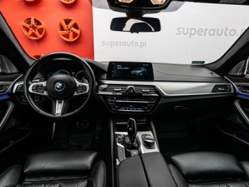 BMW Seria 5 G30-G31 Limuzyna M550d 400KM 2018 BMW Seria 5 M550d xDrive Sedan 400KM 2018, zdjęcie 12