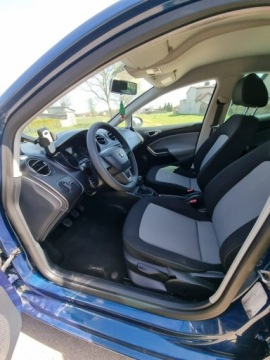 Seat Ibiza IV Hatchback 5d Facelifting 1.2 60KM 2015 Seat Ibiza 1.2 benzyna / Klimatronik / Zadbana /, zdjęcie 6