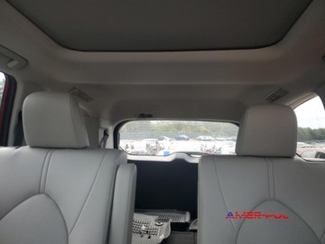 Toyota 2025 Toyota Grand Highlander 2025 r., 2,4 GRAND HIGHLANDER LE 2.4 Benzyna 262KM, zdjęcie 9