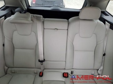 Volvo XC60 II 2023 Volvo XC 60 _PLUS_2.0 L_247 km_2023r_17 948 KM 2.0 Benzyna 247KM, zdjęcie 9