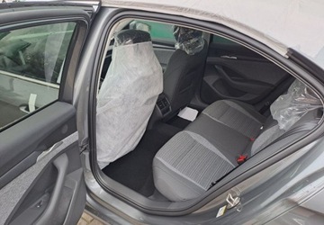 Skoda Superb IV 2025 Skoda Superb 1.5 TSI 150KM DSG EDITION 130, dostepna od reki 1.5 Hybryda, zdjęcie 5