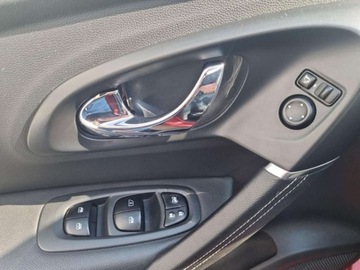 Renault Kadjar Crossover 1.2 Energy TCe 130KM 2017 Renault Kadjar Renault Kadjar 1.2, polski salon, 1.2 Benzyna 130KM, zdjęcie 22