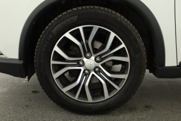 Mitsubishi Outlander III SUV Facelifting 2015 2.0 MIVEC 150KM 2016 Mitsubishi Outlander 2.0, Salon Polska, zdjęcie 11