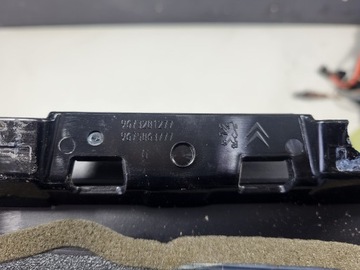 LIŠTA DVEŘE LEVÝ PŘEDNÍ 9673281277 PEUGEOT 208 5 2008 I