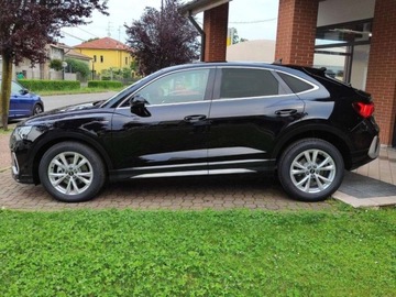 Audi 2025 AUDI Q3 35 TFSI S-Line Sportback Suv 1.5 (150KM) 2025, zdjęcie 1