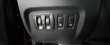 Renault Captur I Crossover 0.9 Energy TCe 90KM 2015 Renault Captur Renault Captur 0.9 Energy Navi Ledy MOZLIWA ZAMIANA 90KM, zdjęcie 24