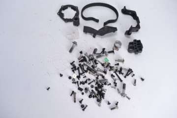 Śruby stelaż wypełnienie Ducati Hypermotard 698 24-25